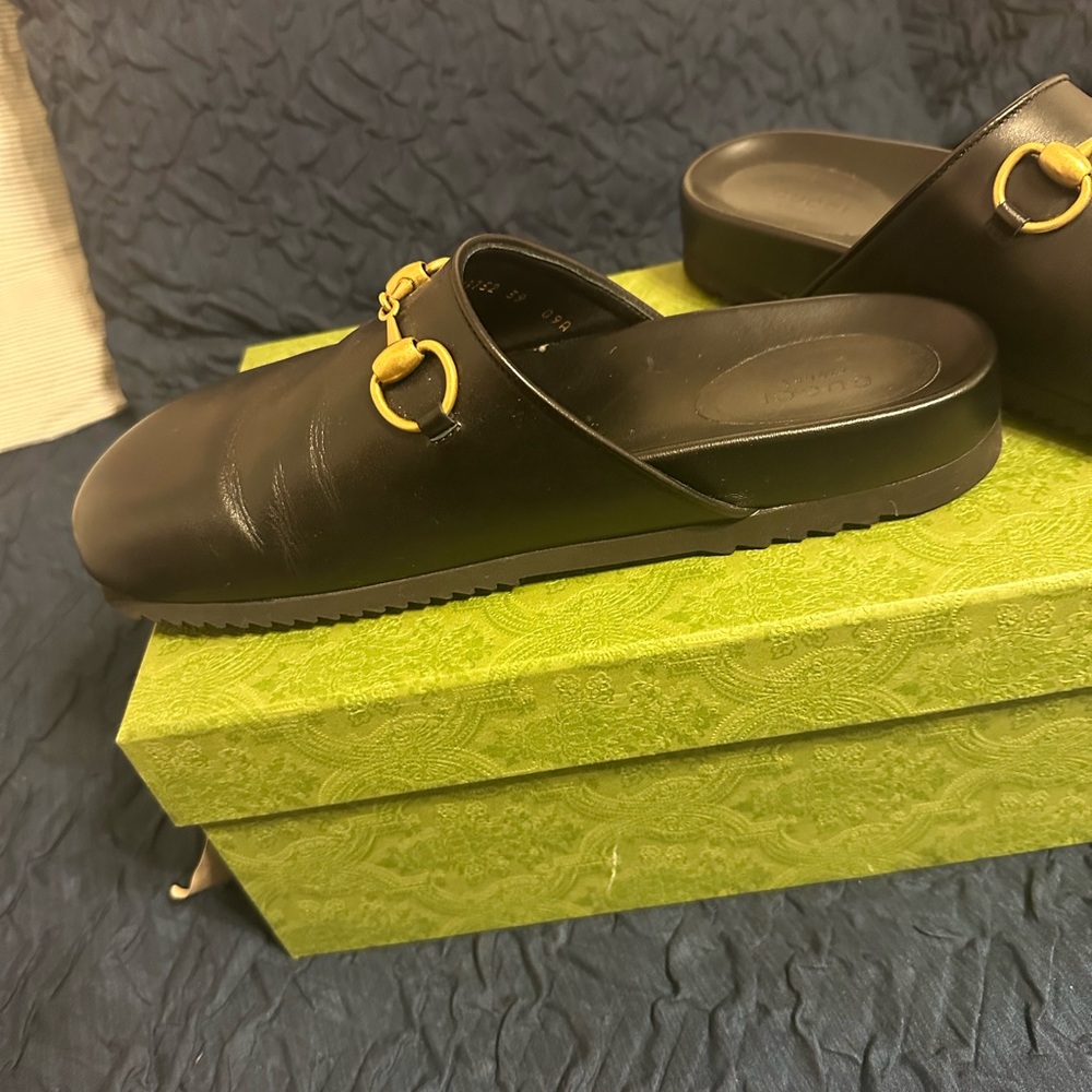 Gucci Black Leather Mules with Gold Hardware - Picture 7 of 8